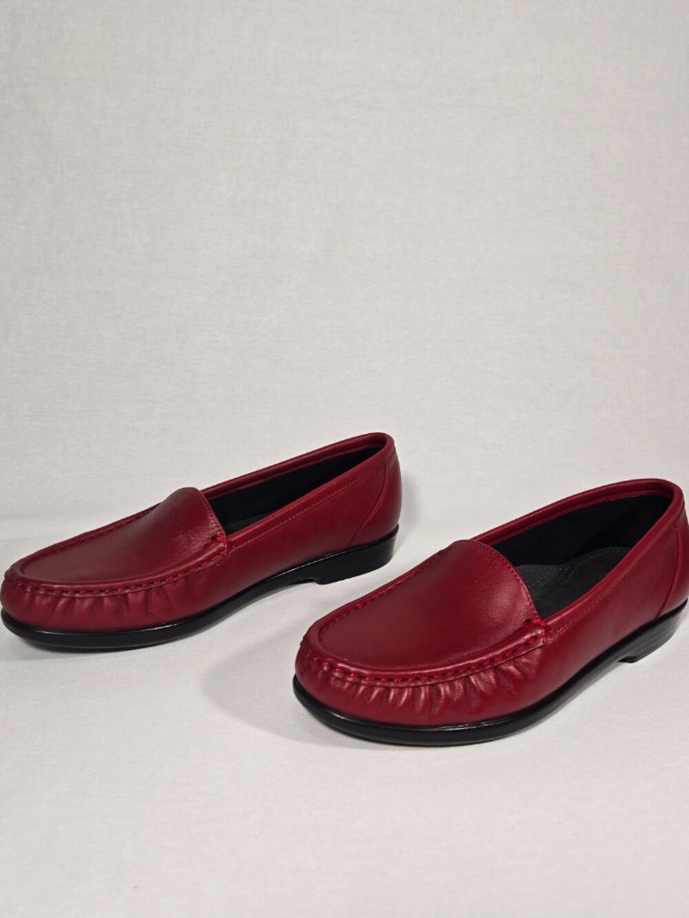 SAS All-Day Comfort Support RED Leather Simplify -Everyday Loafer Women Size 8W.